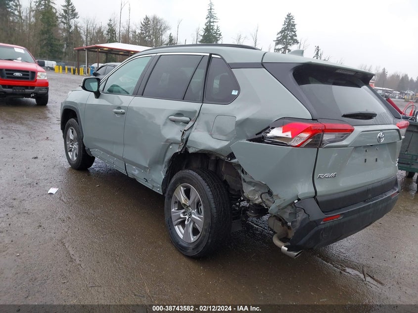 VIN 2T3P1RFV2PW364767 2023 TOYOTA RAV4 XLE