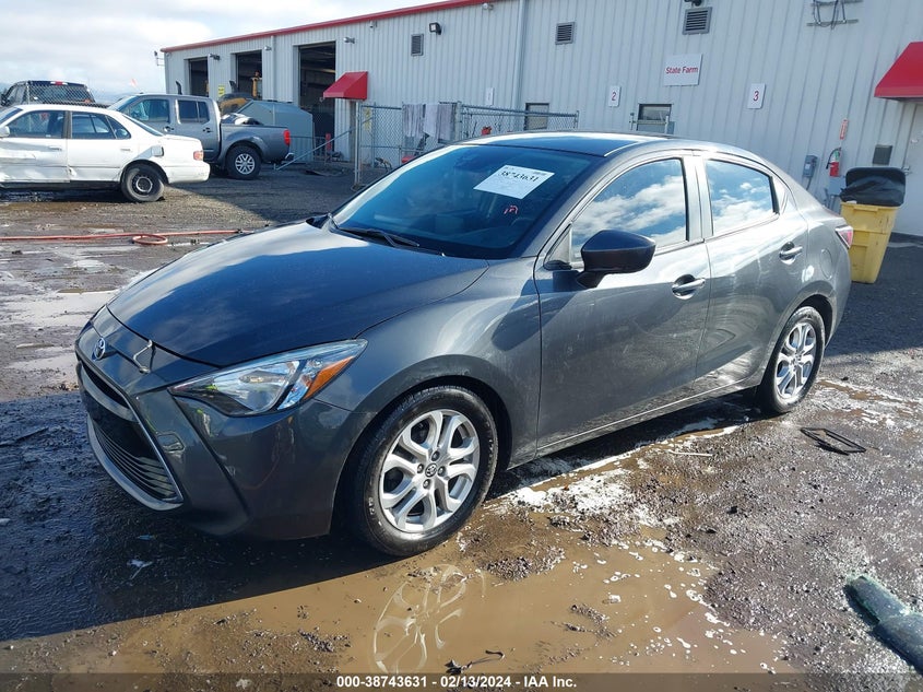 VIN 3MYDLBYV0HY188199 2017 TOYOTA YARIS IA