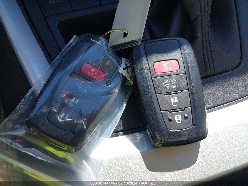 2024 TOYOTA RAV4 XLE - 2T3W1RFVXRC257689