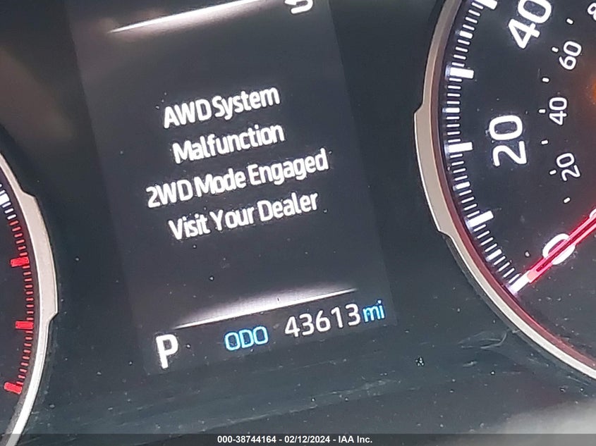 2019 TOYOTA RAV4 XLE - JTMP1RFV2KD037291