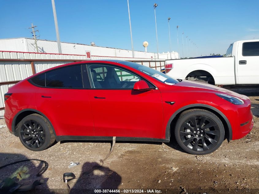 2023 Tesla Model Y Awd/Long Range Dual Motor All-Wheel Drive VIN: 7SAYGDEE3PA172383 Lot: 38744456