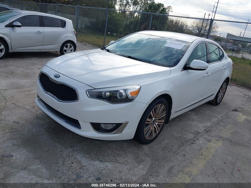 2016 KIA CADENZA KNALN4D76G5215275