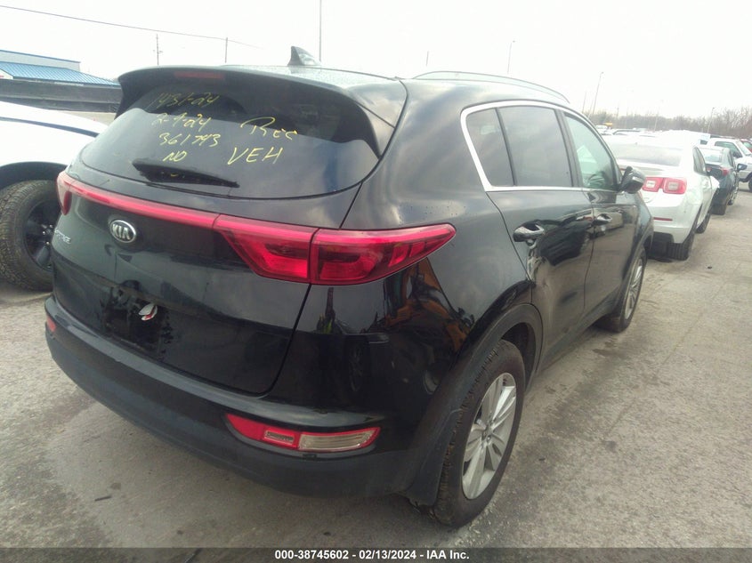 VIN KNDPMCACXJ7361743 2018 KIA SPORTAGE LX