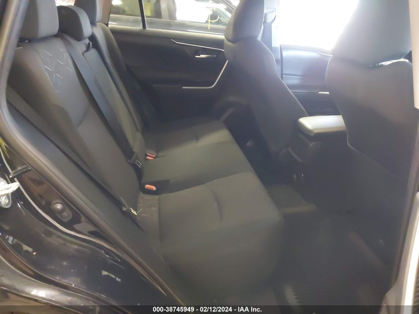 VIN 2T3P1RFV5MC170294 2021 TOYOTA RAV4 XLE