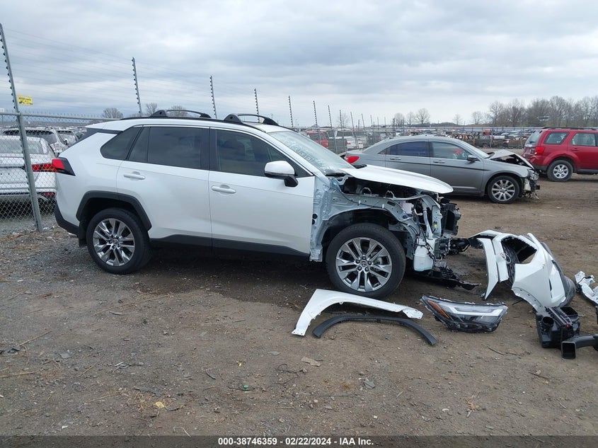 VIN JTMC1RFVXPD099818 2023 TOYOTA RAV4 XLE PREMIUM