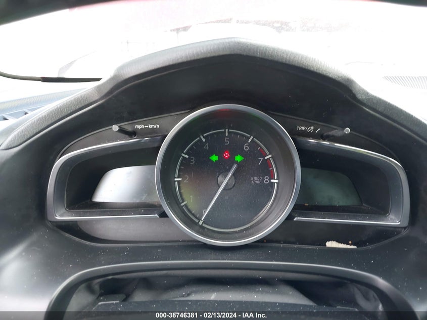 VIN 3MZBN1M37JM243546 2018 MAZDA MAZDA3 GRAND TOURING