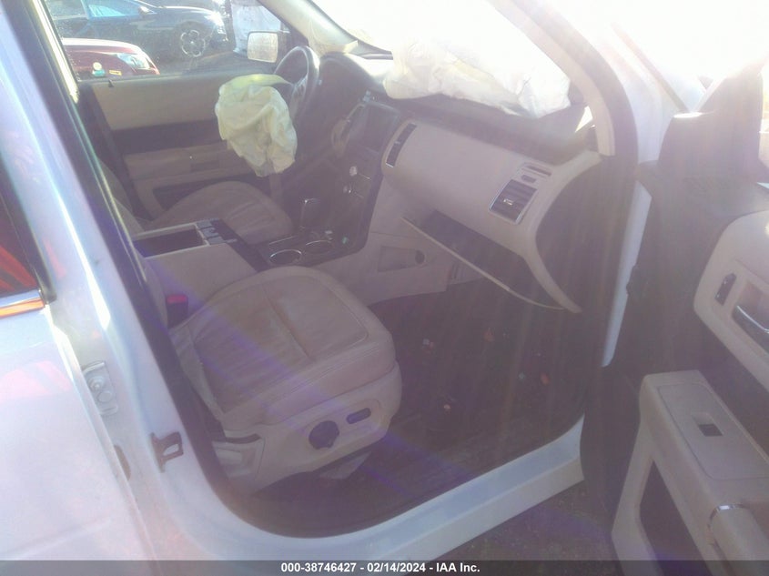 VIN 2FMGK5C89JBA05359 2018 FORD FLEX SEL