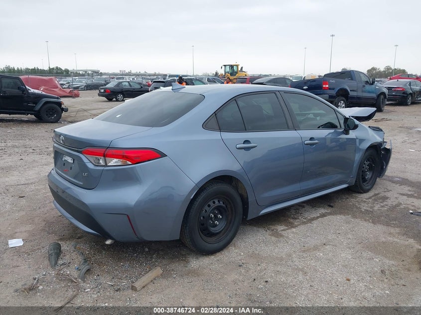 2020 TOYOTA COROLLA LE - 5YFEPRAE2LP114849