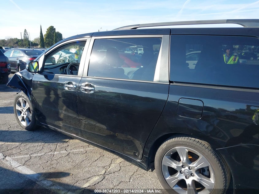 2014 TOYOTA SIENNA SPORT - 5TDXK3DC3ES415171