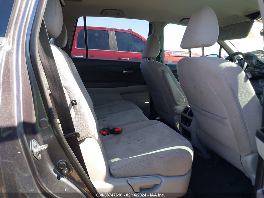 VIN 5FNYF5H37JB033190 2018 HONDA PILOT EX