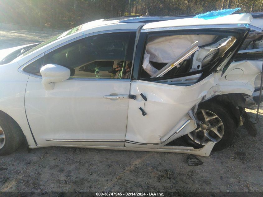 2019 Chrysler Pacifica Touring L Plus VIN: 2C4RC1EG8KR667174 Lot: 38747945