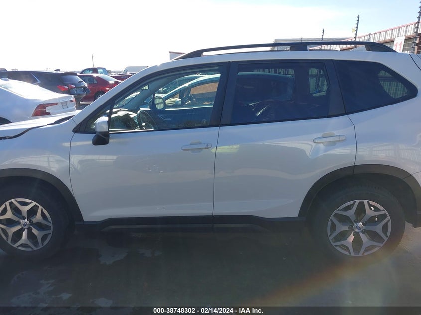 2020 SUBARU FORESTER PREMIUM - JF2SKAGC9LH494942