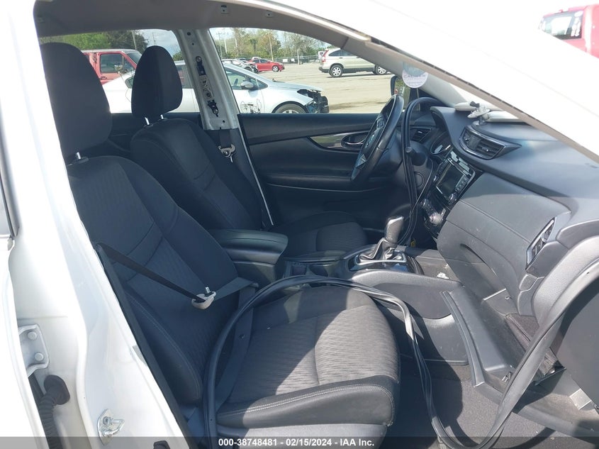 2018 NISSAN ROGUE SV - KNMAT2MT8JP598438