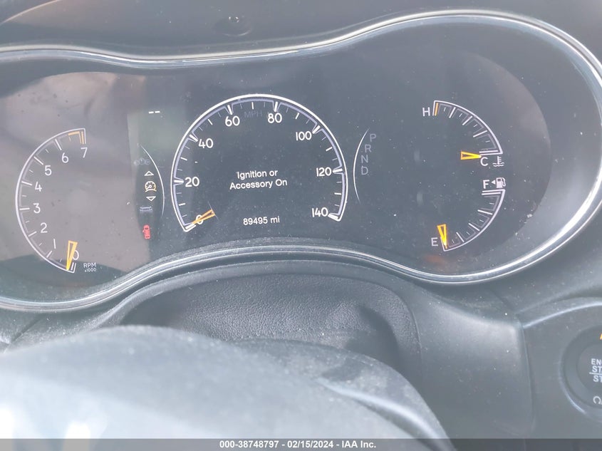 VIN 1C4RJEAG0JC429006 2018 JEEP GRAND CHEROKEE LAREDO E 4X2