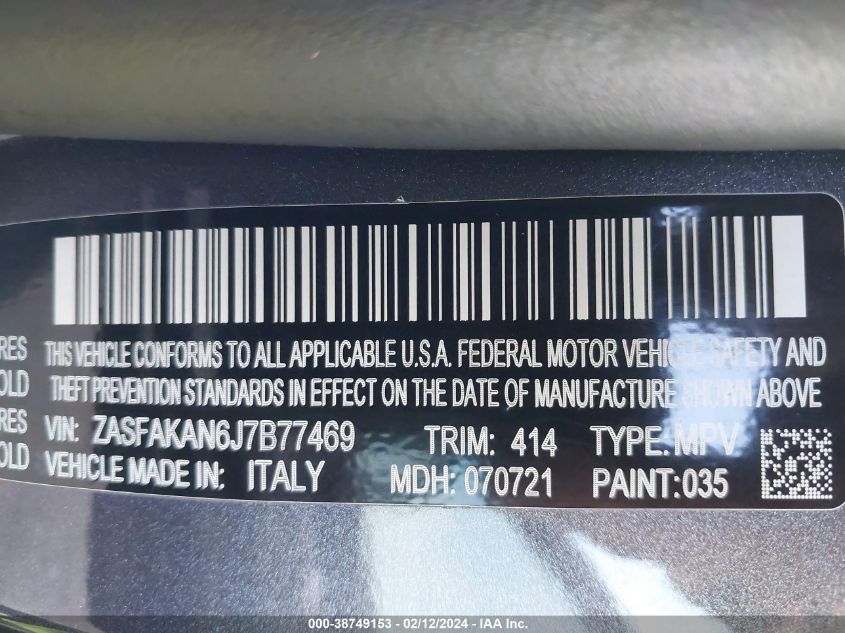 VIN ZASFAKAN6J7B77469 2018 ALFA ROMEO STELVIO AWD