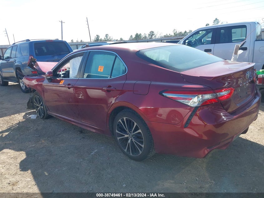 2018 TOYOTA CAMRY L/LE/XLE/SE/XSE - 4T1B11HK1JU556728