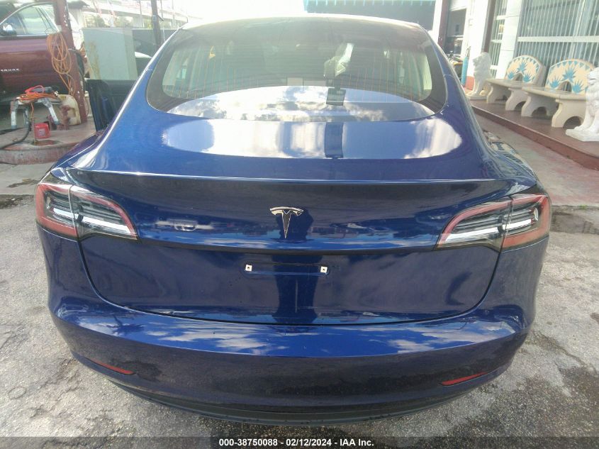 2018 Tesla Model 3 Long Range/Mid Range VIN: 5YJ3E1EA8JF026029 Lot: 38750088