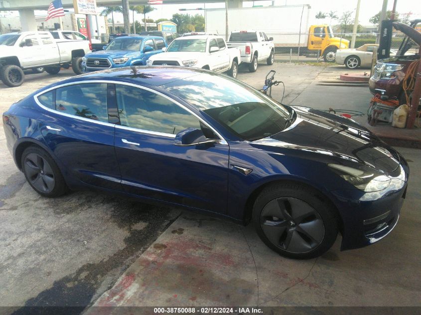 2018 Tesla Model 3 Long Range/Mid Range VIN: 5YJ3E1EA8JF026029 Lot: 38750088