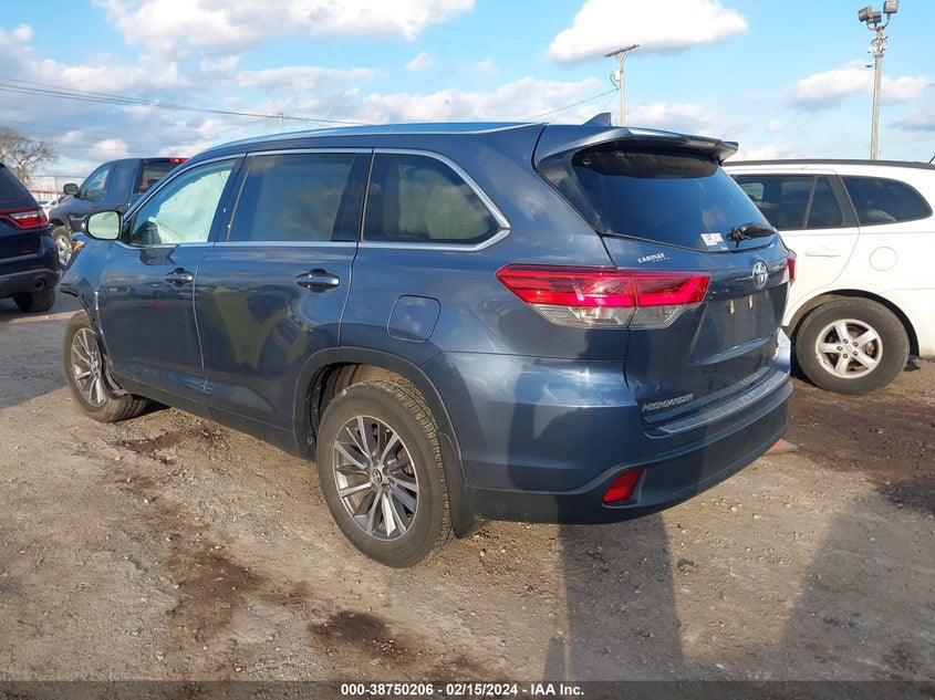 2019 TOYOTA HIGHLANDER VIN: 5TDJZRFH9KS741615