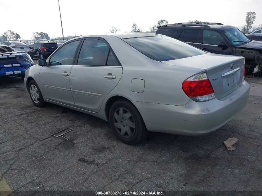 2005 Toyota Camry Le VIN: 4T1BE32K35U074261 Lot: 38750275