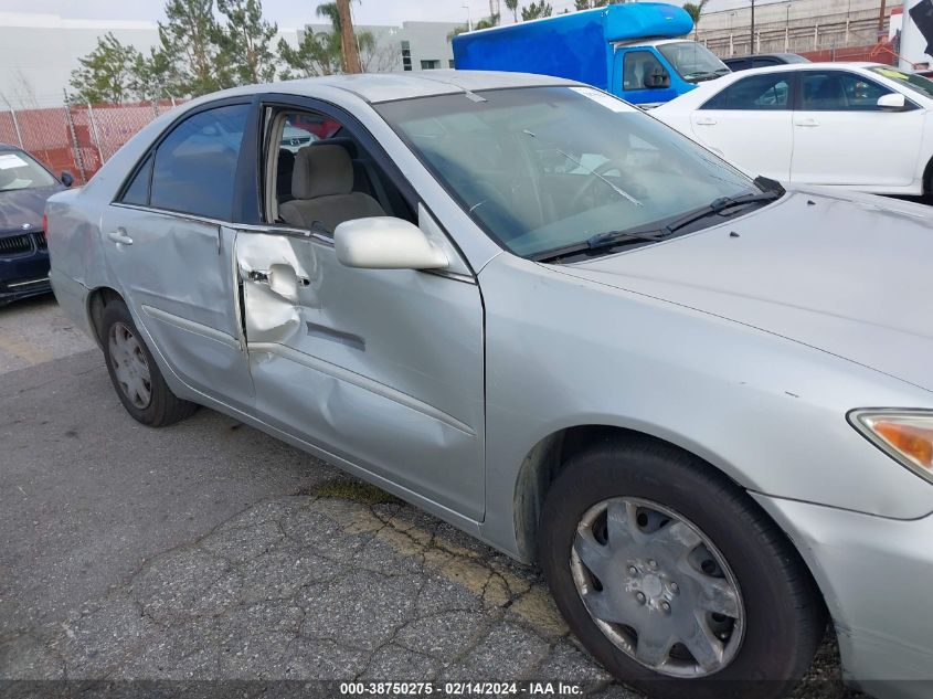 2005 Toyota Camry Le VIN: 4T1BE32K35U074261 Lot: 38750275