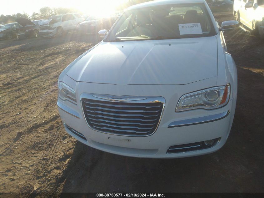 2013 Chrysler 300C VIN: 2C3CCAEGXDH647818 Lot: 38750577