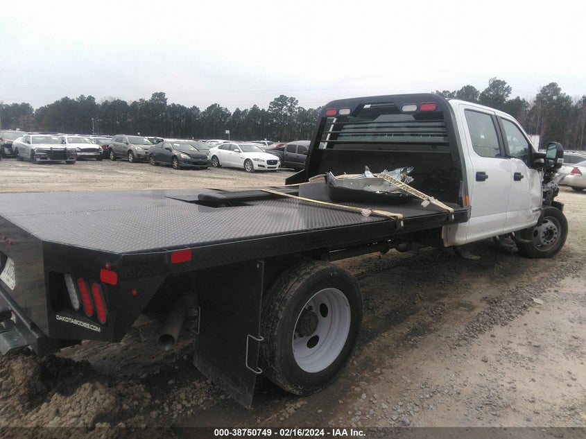 2022 FORD F-550 CHASSIS (VIN: 1FD0W5HTXNEG27241