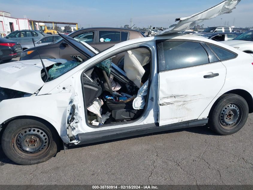 2016 Ford Focus S VIN: 1FADP3E23GL363075 Lot: 38750914