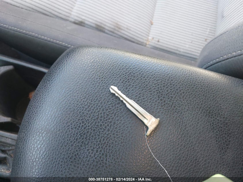 2013 TOYOTA RAV4 XLE - 2T3WFREV3DW067663