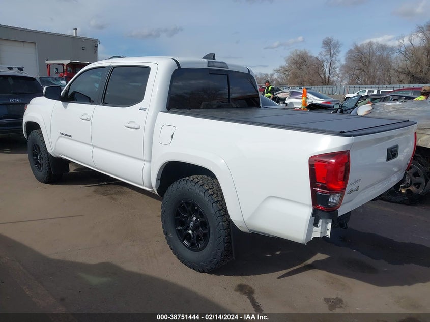 2021 TOYOTA TACOMA DOUBLE CAB/SR/SR5/TRD SPO - 3TMCZ5AN9MM389461