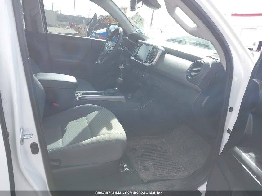 2021 TOYOTA TACOMA DOUBLE CAB/SR/SR5/TRD SPO - 3TMCZ5AN9MM389461