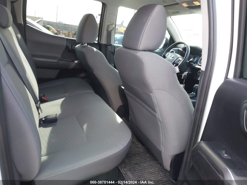 2021 TOYOTA TACOMA DOUBLE CAB/SR/SR5/TRD SPO - 3TMCZ5AN9MM389461