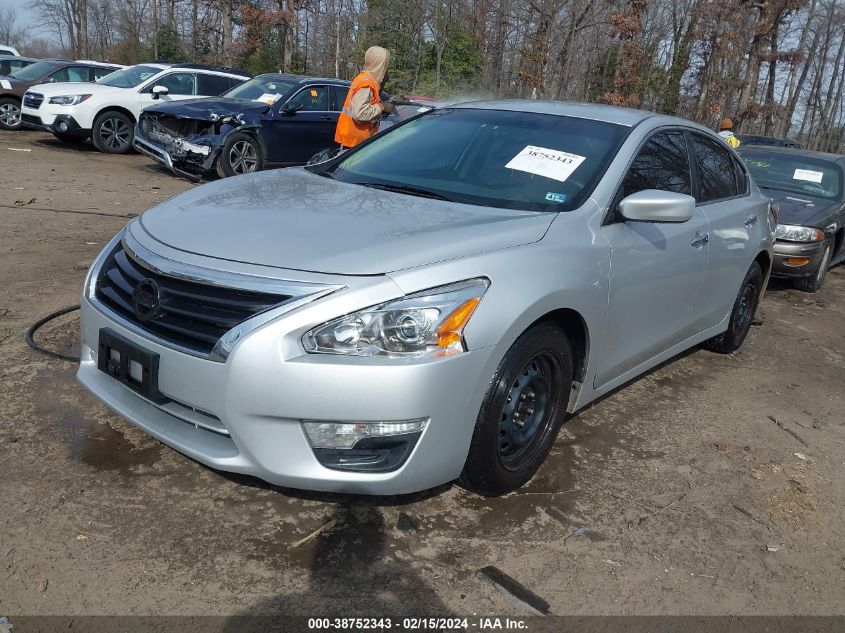 2014 Nissan Altima 2.5 S VIN: 1N4AL3AP4EN215275 Lot: 38752343