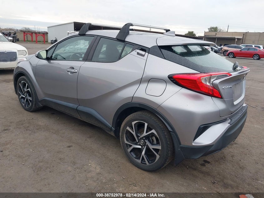 2018 TOYOTA C-HR XLE/XLE PREMIUM - NMTKHMBX8JR039581