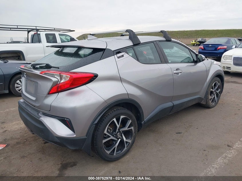 2018 TOYOTA C-HR XLE/XLE PREMIUM - NMTKHMBX8JR039581