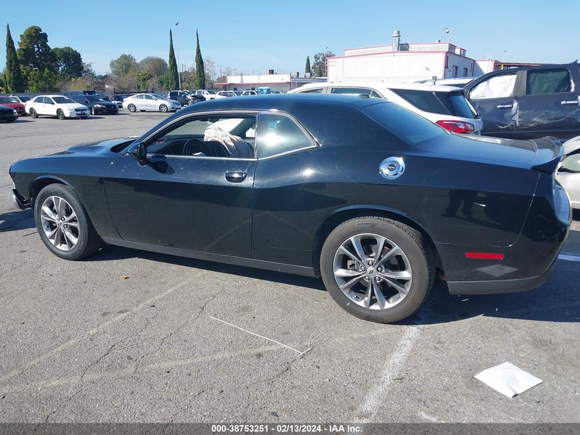 VIN 2C3CDZGG2LH138703 2020 DODGE CHALLENGER SXT AWD