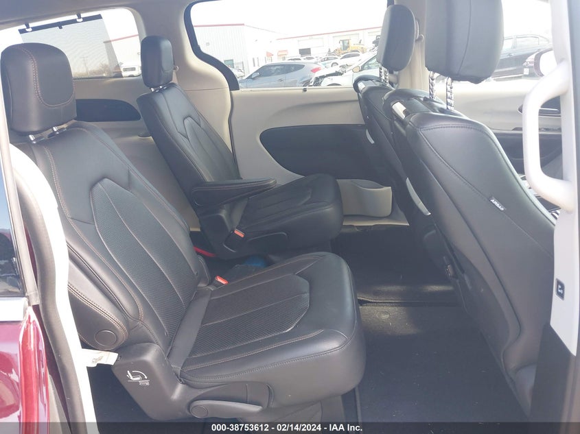 VIN 2C4RC1EG1HR644022 2017 CHRYSLER PACIFICA TOURING L PLUS