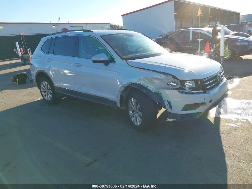 2018 VOLKSWAGEN TIGUAN 2.0T SE/2.0T SEL - 3VV3B7AX2JM110284