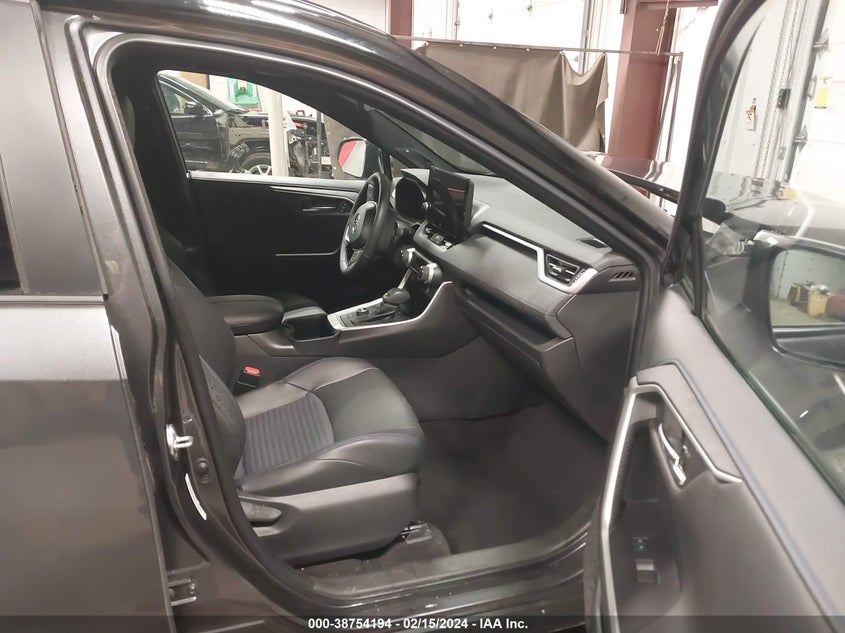 VIN 4T3E6RFV9PU109347 2023 TOYOTA RAV4 XSE HYBRID