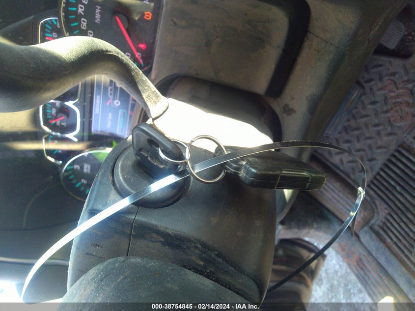 2015 CHEVROLET SILVERADO 1500 1LT - 3GCPCREC7FG513814