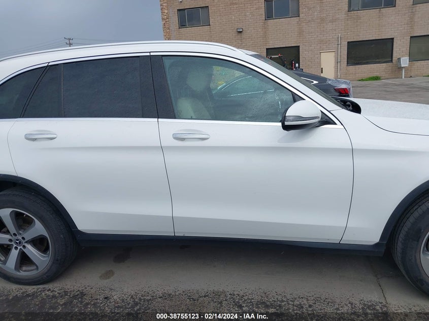 2018 MERCEDES-BENZ GLC 300 - WDC0G4JB4JV015618