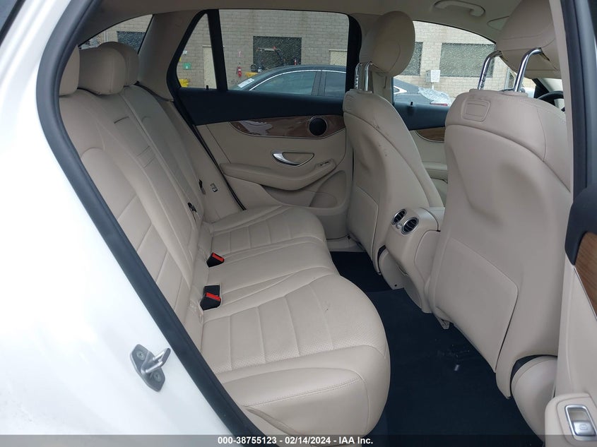 2018 MERCEDES-BENZ GLC 300 - WDC0G4JB4JV015618