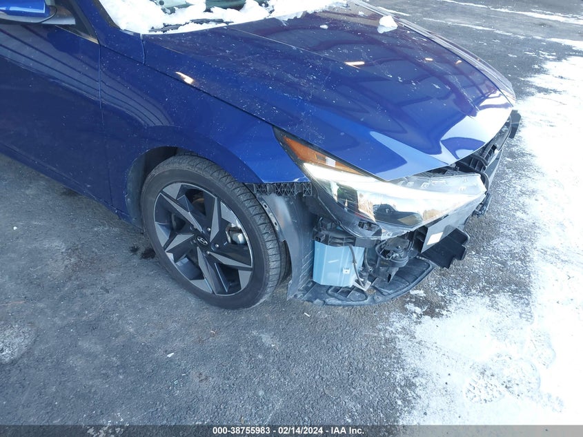 VIN 5NPLN4AG9NH056157 2022 HYUNDAI ELANTRA SEL