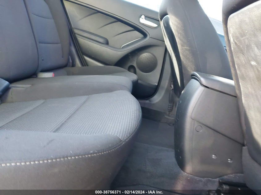 2018 KIA FORTE LX - 3KPFK4A73JE258528