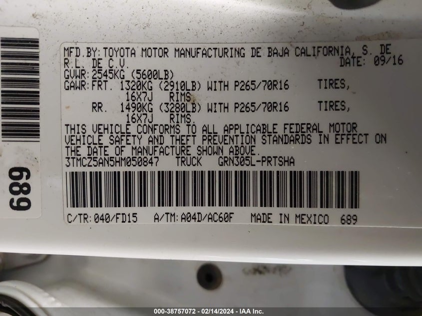 VIN 3TMCZ5AN5HM050847 2017 TOYOTA TACOMA DBL CAB/SR/TRDSPT/OR/PRO