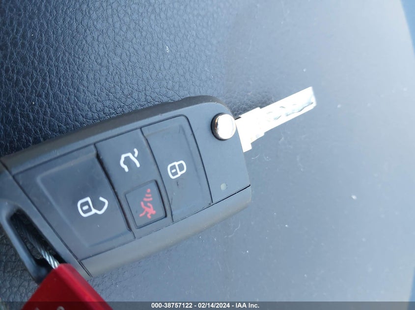 2017 VOLKSWAGEN GOLF GTI AUTOBAHN 4-DOOR/S 4-DOOR/SE 4-DOOR/SPORT 4-DOOR - 3VW4T7AUXHM025447