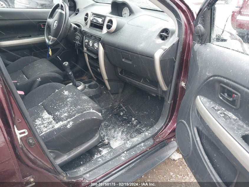 2005 Scion Xa VIN: JTKKT624050089779 Lot: 38758175