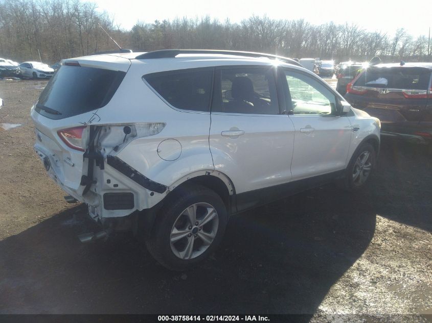 2016 Ford Escape Se VIN: 1FMCU0GX4GUC33835 Lot: 40702208