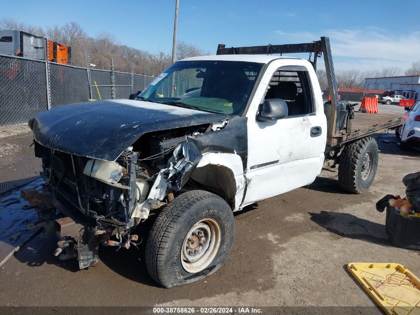 2006 GMC Sierra 2500Hd Work Truck VIN: 1GTHK24U06E132726 Lot: 38758626