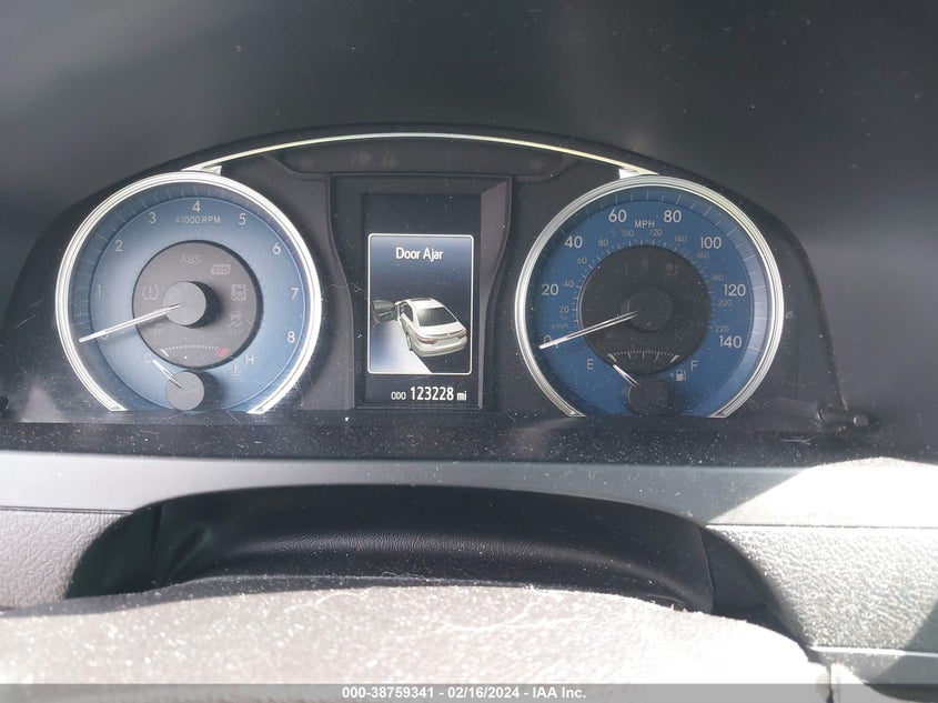 2016 TOYOTA CAMRY VIN: 4T1BF1FK6GU579533